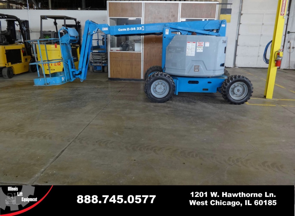  2001 Genie Z34 22N Boom Lift on Sale in Minnesota