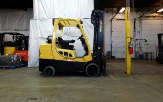 2011 Hyster S80FT Forklift on Sale in Minnesota