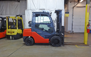 2012 Toyota 8FGU30 Forklift on Sale in Minnesota