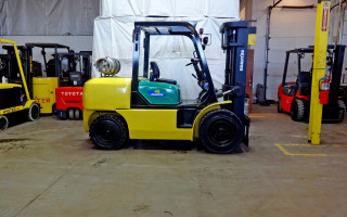 2005 Komatsu FG45T-8 Forklift on Sale in Minnesota