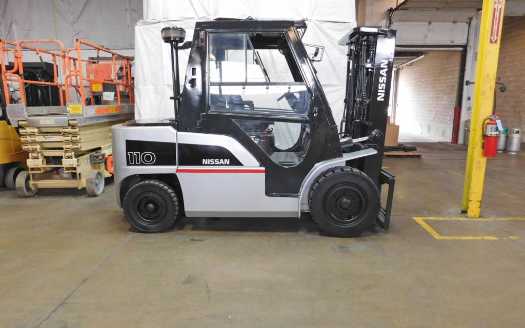  2011 Nissan PFD110Y Forklift On Sale In Minnesota