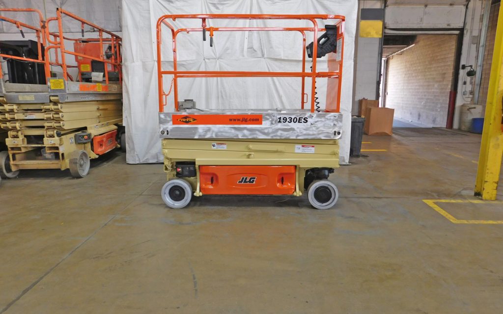  2007 JLG 1930ES Scissor Lift on Sale in Minnesota