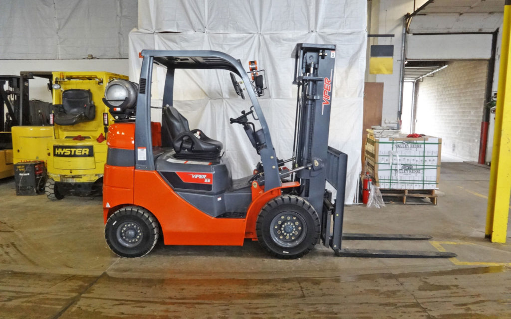  2016 Viper FY25-BCS Forklift on Sale in Minnesota