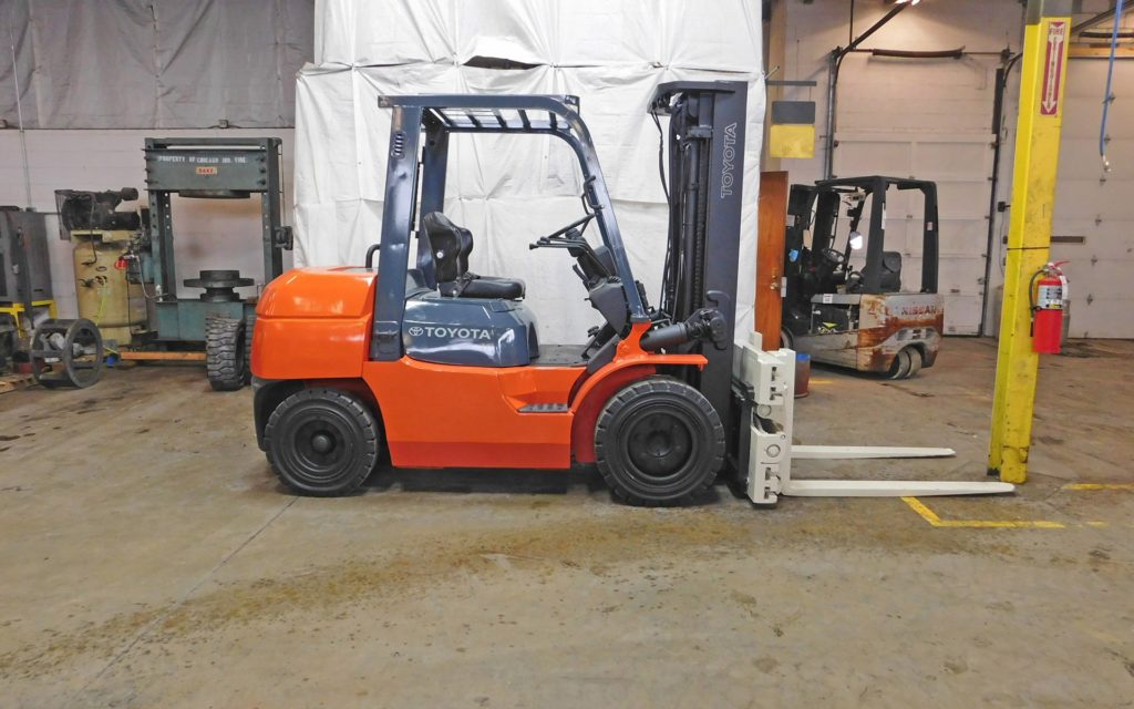  2012 Toyota 7FDU35 Forklift On Sale in Minnesota